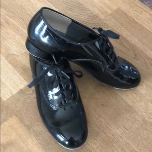 Girls tap shoes